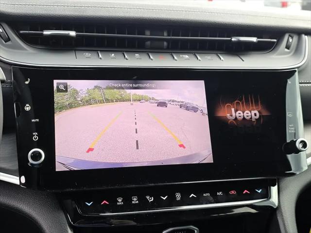 2026 Jeep Grand Cherokee Altitude 4x2