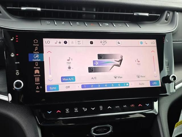 2026 Jeep Grand Cherokee Altitude 4x2