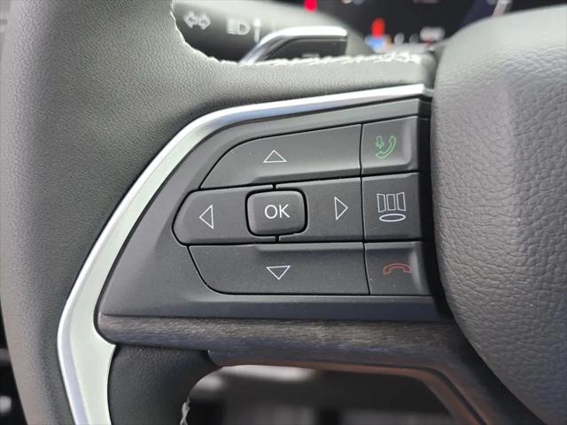 2026 Jeep Grand Cherokee Altitude 4x2