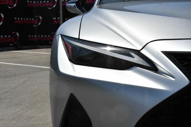 2023 Lexus IS 350 F SPORT