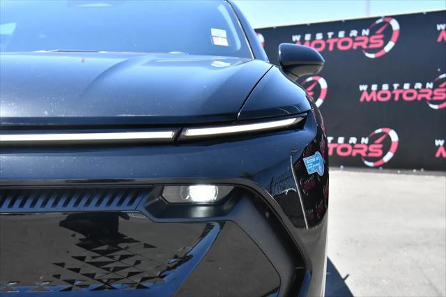 2025 Chevrolet Equinox LT 2