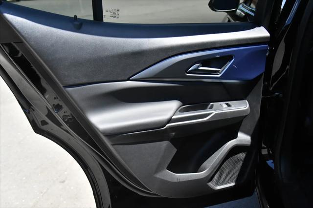 2025 Chevrolet Equinox LT 2
