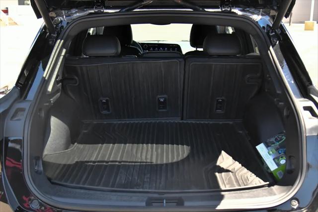 2025 Chevrolet Equinox LT 2