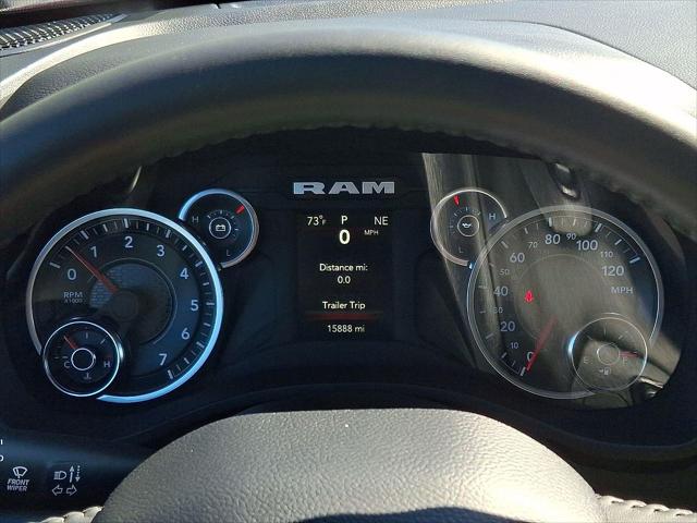 2024 Ram 1500 Big Horn Crew Cab 4x4 5'7" Box