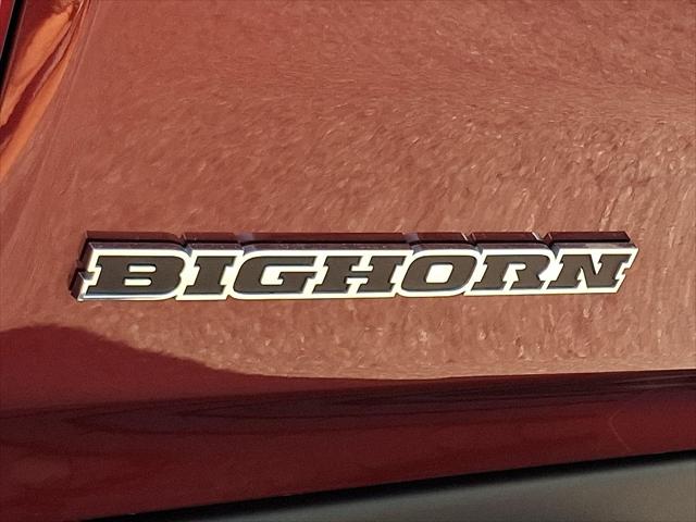 2024 Ram 1500 Big Horn Crew Cab 4x4 5'7" Box