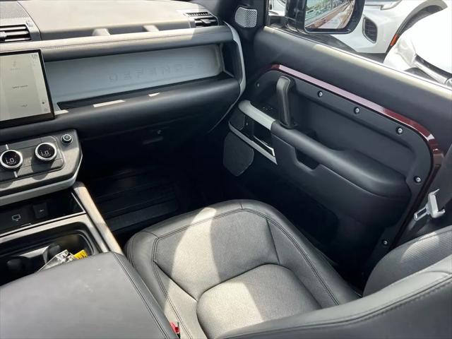 2023 Land Rover Defender 130 First Edition