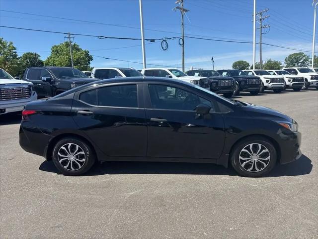 2020 Nissan Versa S Xtronic CVT