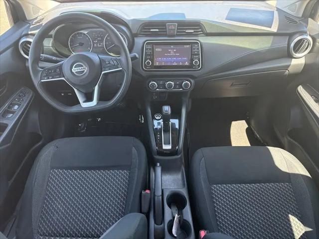 2020 Nissan Versa S Xtronic CVT