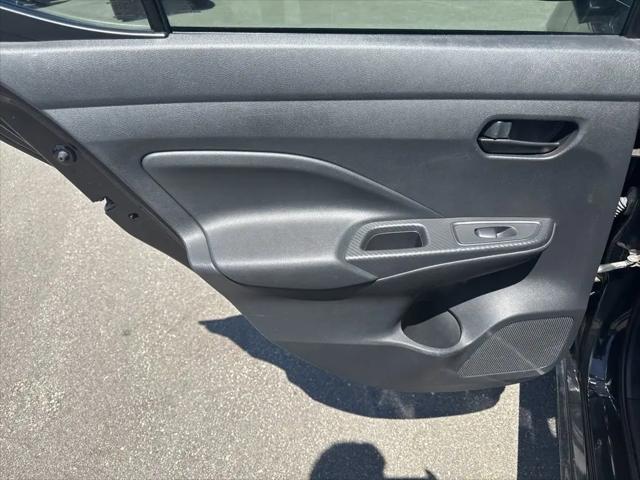 2020 Nissan Versa S Xtronic CVT