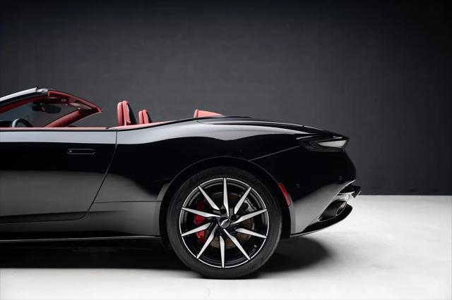 2019 Aston Martin DB11 Volante