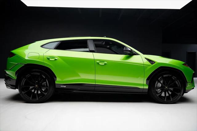 2024 Lamborghini Urus S