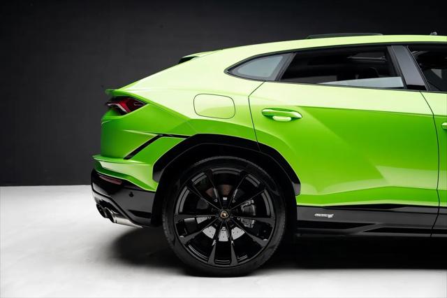 2024 Lamborghini Urus S