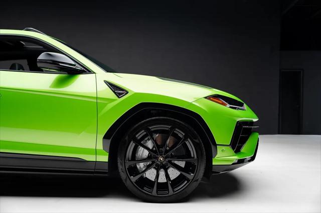 2024 Lamborghini Urus S