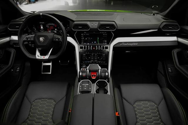 2024 Lamborghini Urus S