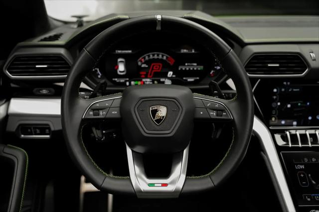 2024 Lamborghini Urus S