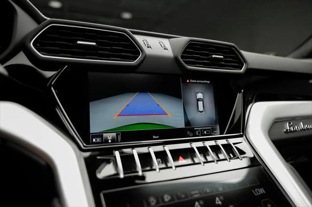 2024 Lamborghini Urus S