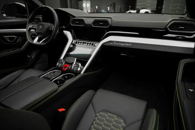 2024 Lamborghini Urus S