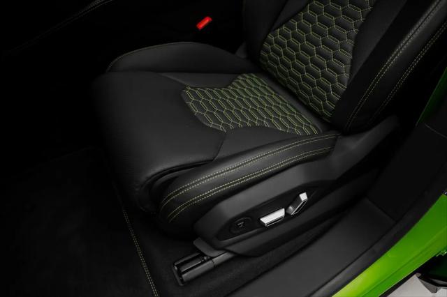 2024 Lamborghini Urus S