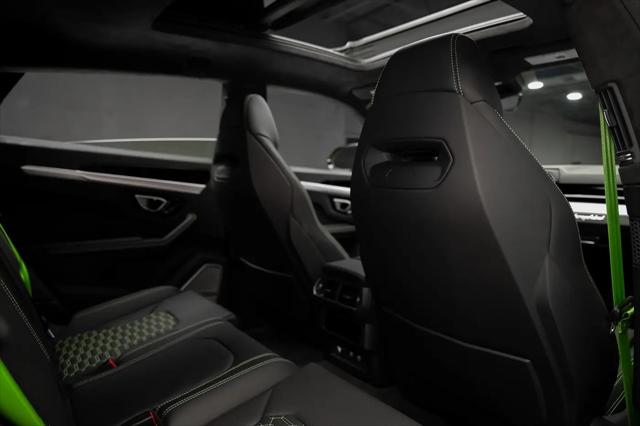 2024 Lamborghini Urus S