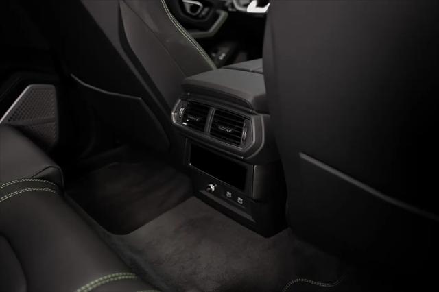 2024 Lamborghini Urus S