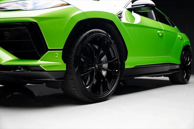 2024 Lamborghini Urus S