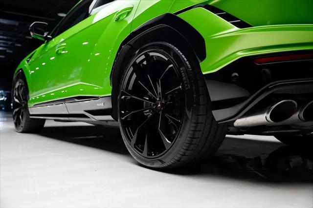 2024 Lamborghini Urus S