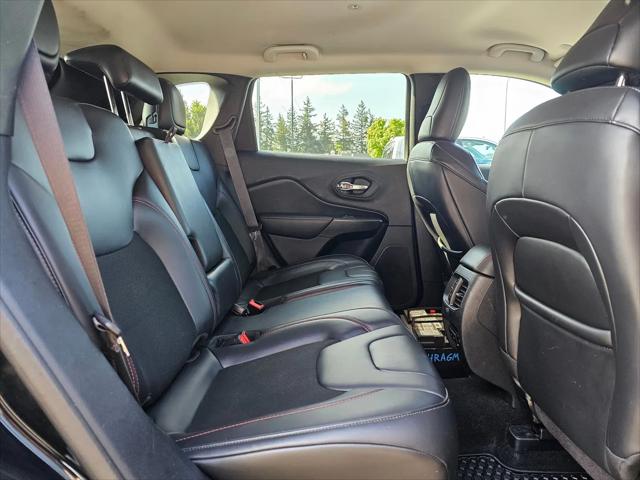 2020 Jeep Cherokee Trailhawk