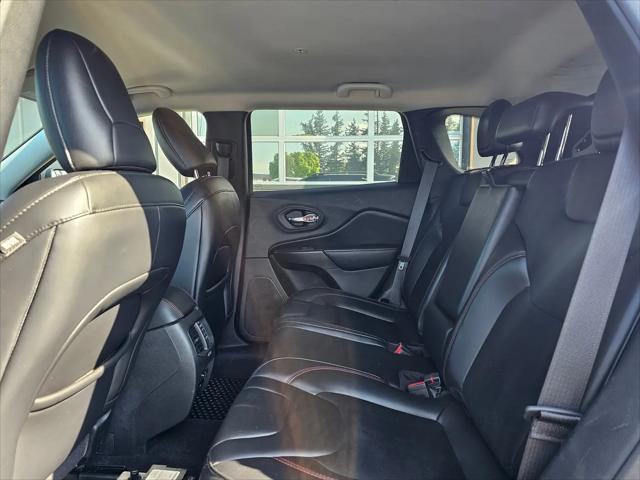 2020 Jeep Cherokee Trailhawk