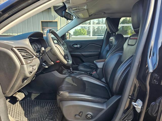 2020 Jeep Cherokee Trailhawk