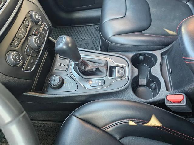 2020 Jeep Cherokee Trailhawk