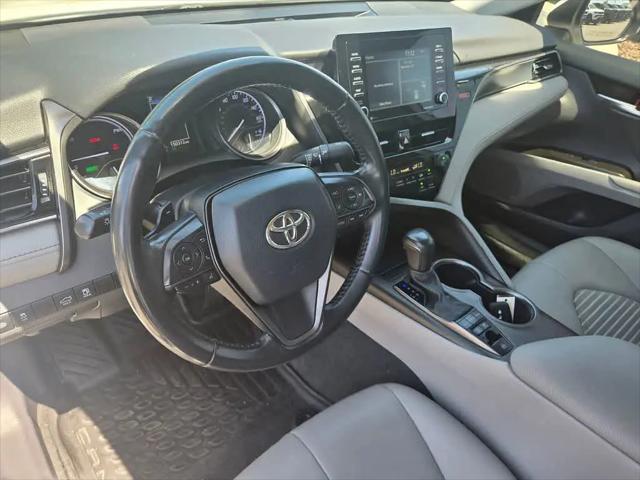 2021 Toyota Camry SE Hybrid
