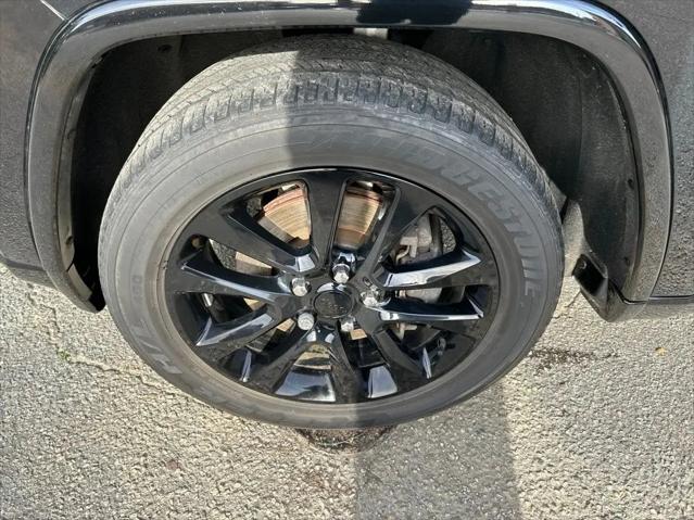 2021 Jeep Grand Cherokee Laredo X 4x2