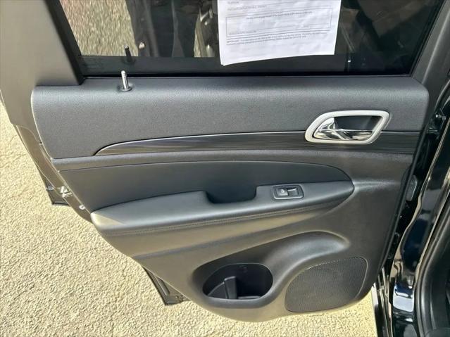 2021 Jeep Grand Cherokee Laredo X 4x2