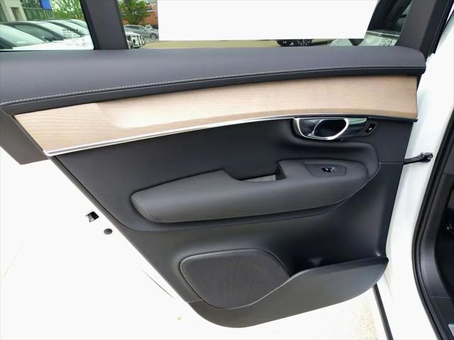 2026 Volvo XC90 Plug-In Hybrid Plus, T8 AWD, Electric/Gasoline, Bright, 6 Seats