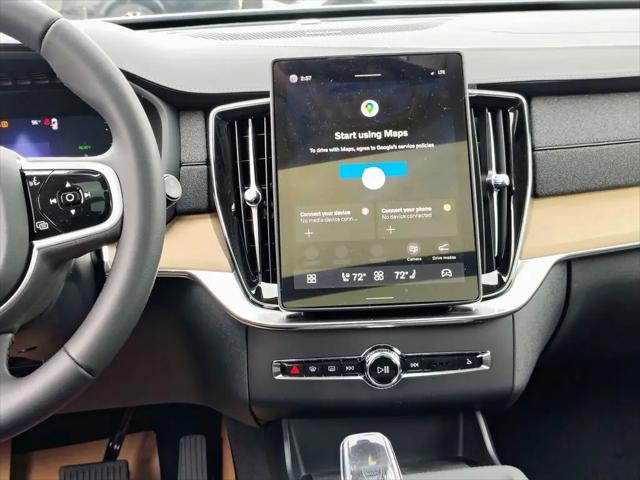 2026 Volvo XC90 Plug-In Hybrid Plus, T8 AWD, Electric/Gasoline, Bright, 6 Seats