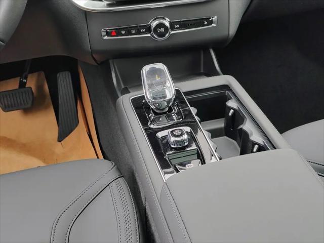 2026 Volvo XC90 Plug-In Hybrid Plus, T8 AWD, Electric/Gasoline, Bright, 6 Seats
