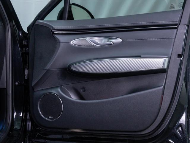 2025 Genesis GV70 2.5T AWD
