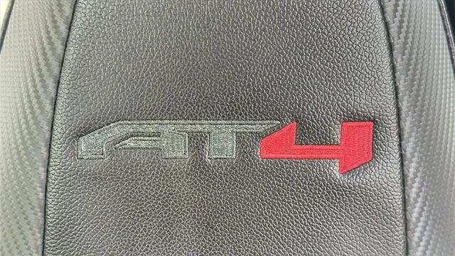 2021 GMC Canyon 4WD Crew Cab Short Box AT4 - Leather