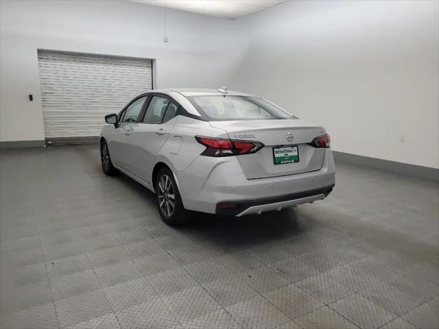 2021 Nissan Versa SV Xtronic CVT