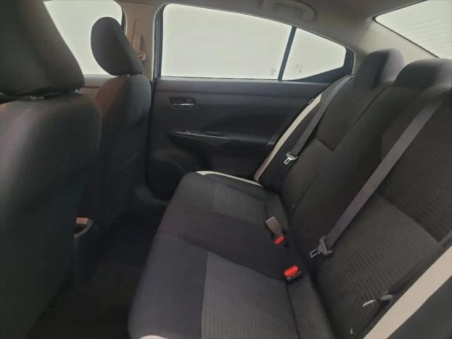2021 Nissan Versa SV Xtronic CVT