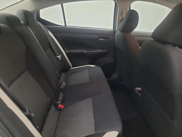2021 Nissan Versa SV Xtronic CVT