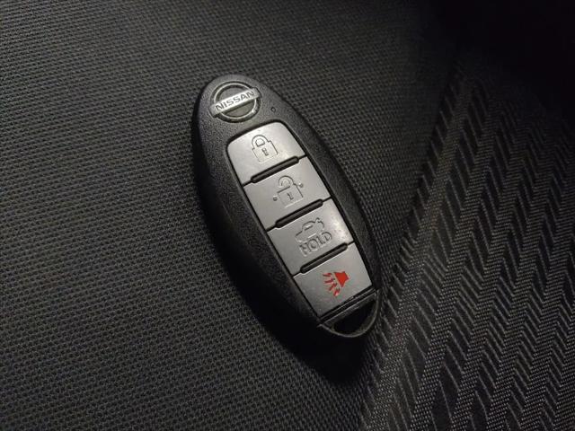 2021 Nissan Versa SV Xtronic CVT