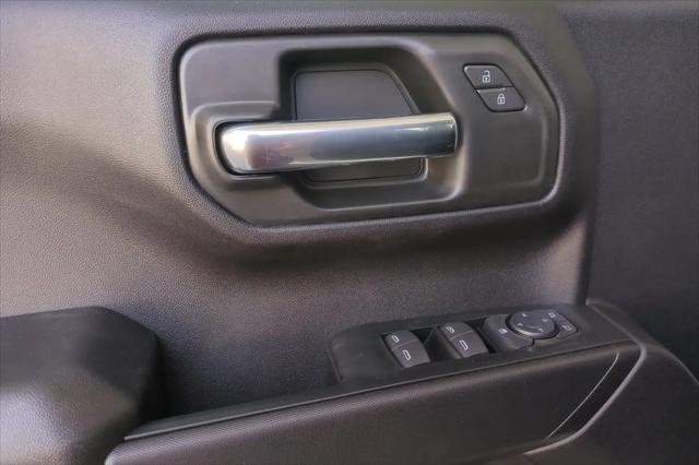 2026 GMC Sierra 1500 Crew Cab, Standard Bed, Pro, 4WD
