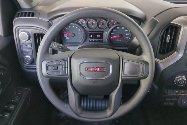 2026 GMC Sierra 1500 Crew Cab, Standard Bed, Pro, 4WD