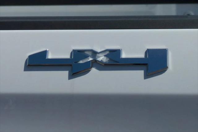 2026 GMC Sierra 1500 Crew Cab, Standard Bed, Pro, 4WD