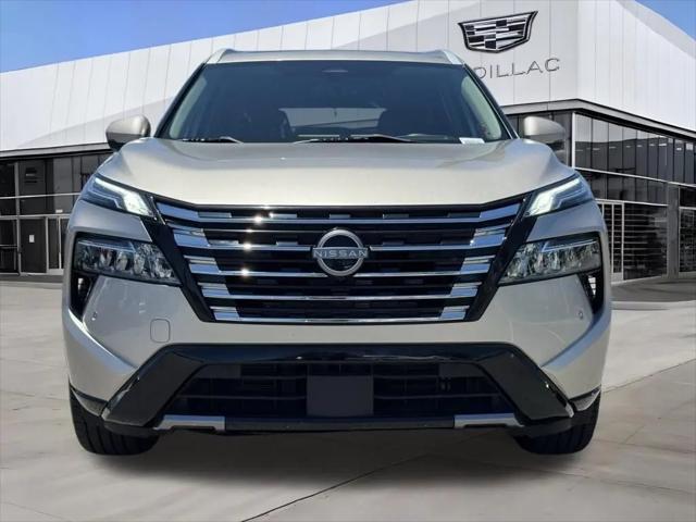2024 Nissan Rogue Platinum FWD