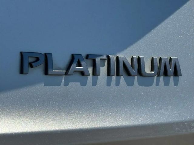 2024 Nissan Rogue Platinum FWD