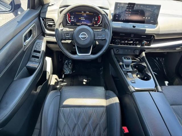 2024 Nissan Rogue Platinum FWD