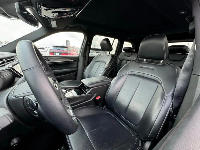 2022 Jeep Grand Cherokee Overland 4x4