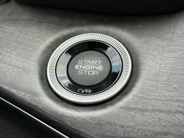 2022 Jeep Grand Cherokee Overland 4x4